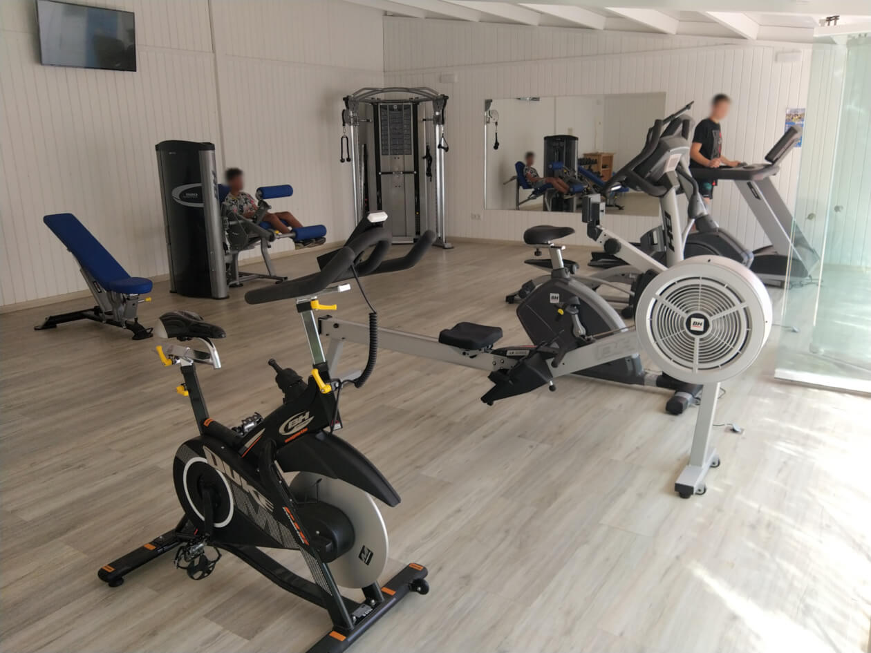 la salle de sport du camping de Colera